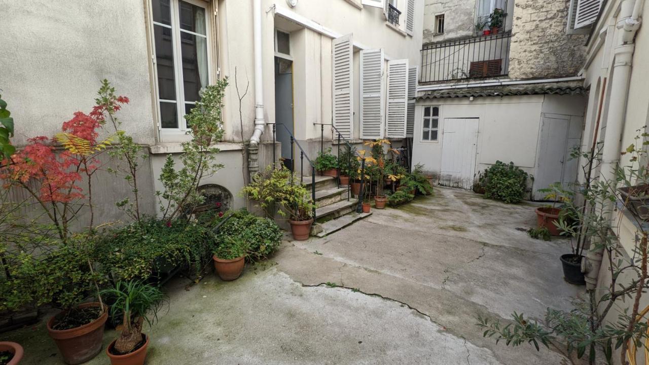 Charming Parisian Apartment With Air Conditioning - Climatisation & 2 Bedrooms - Batignolles Paris Exteriör bild